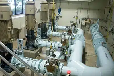 Choisir la meilleure pompe de relevage pour eau claire et eau usée critères et conseils